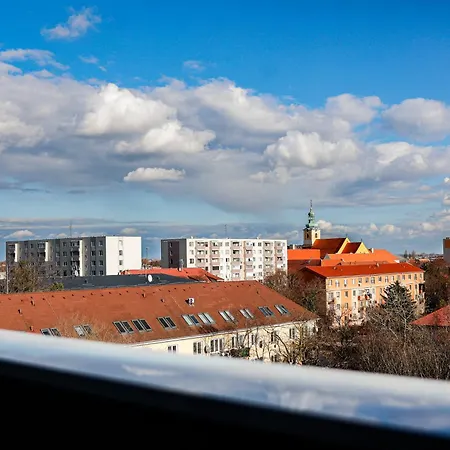 Coldweek - Near X-bionic Sphere