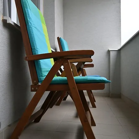 Apartment Coldweek - Near X-bionic Sphere