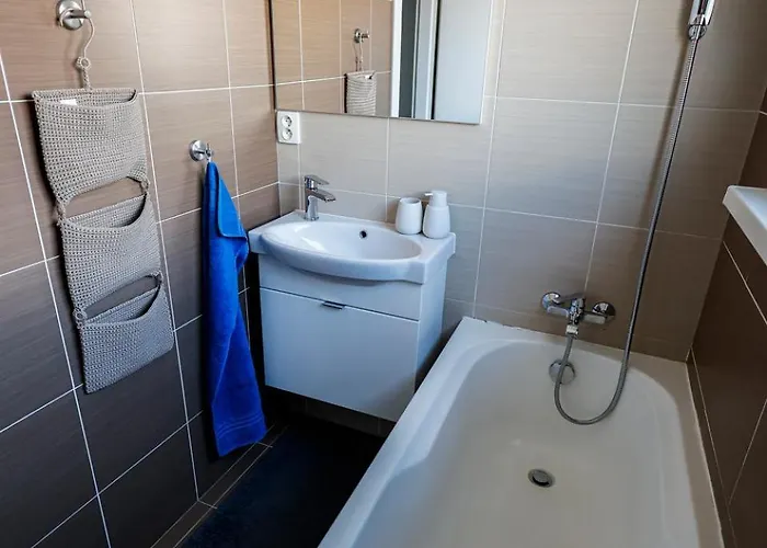 Coldweek - Near X-bionic Sphere Apartamento