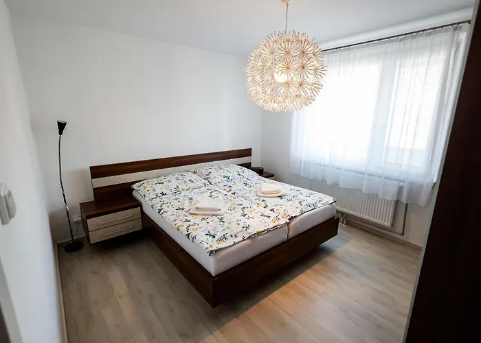 Coldweek - Near X-bionic Sphere Apartamento